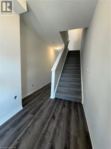 155 Equestrian Way Cambridge ON N3E 0E8