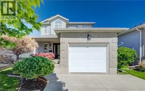 101 Edgemere Drive Cambridge ON N1P 1E9