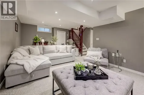 101 Edgemere Drive Cambridge ON N1P 1E9