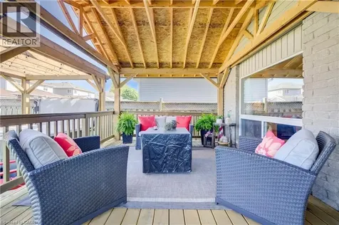 101 Edgemere Drive Cambridge ON N1P 1E9