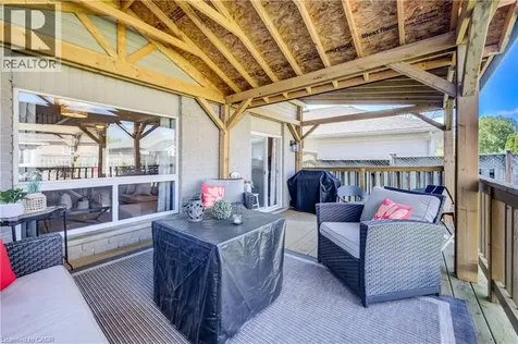 101 Edgemere Drive Cambridge ON N1P 1E9