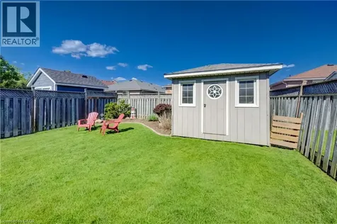 101 Edgemere Drive Cambridge ON N1P 1E9