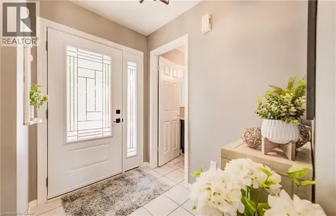 101 Edgemere Drive Cambridge ON N1P 1E9
