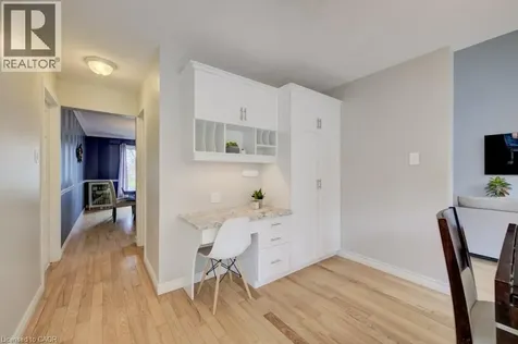 207 Woodridge Drive Petersburg ON N0B 2H0