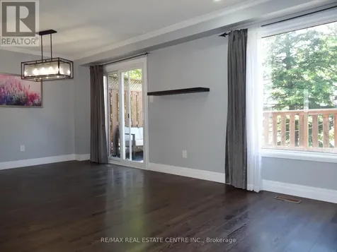 28 Rawling Crescent Brampton (heart Lake East) ON L6Z 1N8