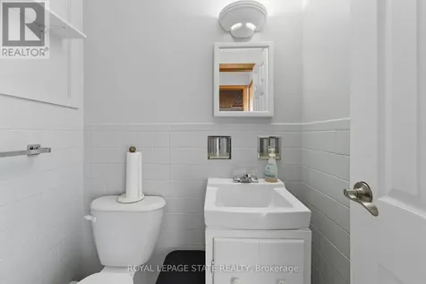 328 Trinity Church Road Hamilton ON L0R 1P0