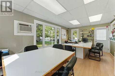 328 Trinity Church Road Hamilton ON L0R 1P0