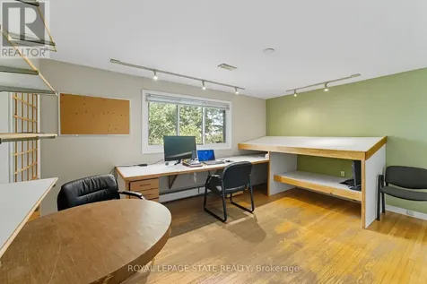 328 Trinity Church Road Hamilton ON L0R 1P0