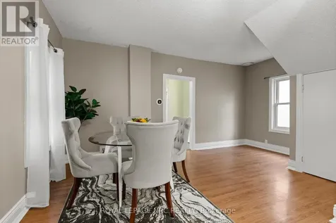 22 Denistoun Street Welland (broadway) ON L3C 1T9