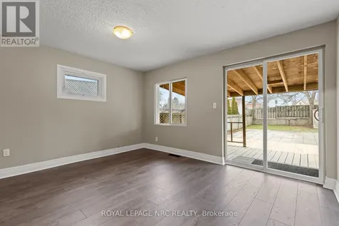 22 Denistoun Street Welland (broadway) ON L3C 1T9