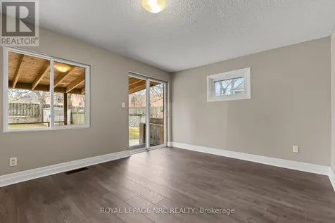 22 Denistoun Street Welland (broadway) ON L3C 1T9