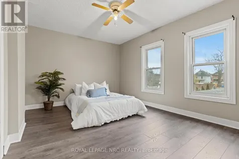 22 Denistoun Street Welland (broadway) ON L3C 1T9