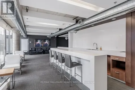 340 Mcleod Street Ottawa ON K2P 1A4
