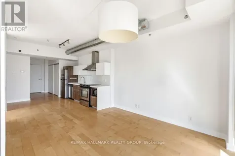 340 Mcleod Street Ottawa ON K2P 1A4