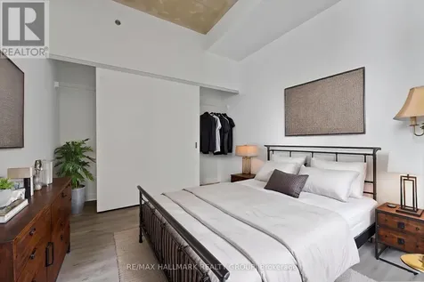 340 Mcleod Street Ottawa ON K2P 1A4