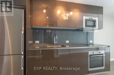 199 Slater Street Ottawa ON K1P 0C8