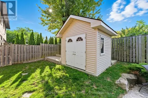 23 Kellogg Avenue Hamilton ON L0R 1W0