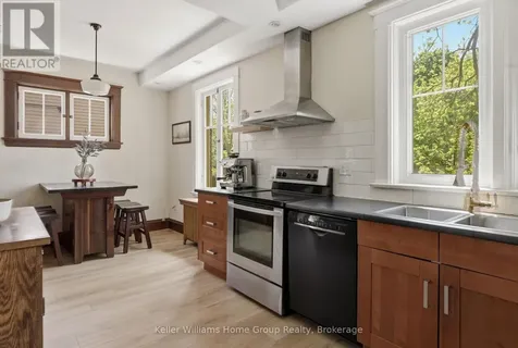 101 Park Street Waterloo ON N2L 1Y3