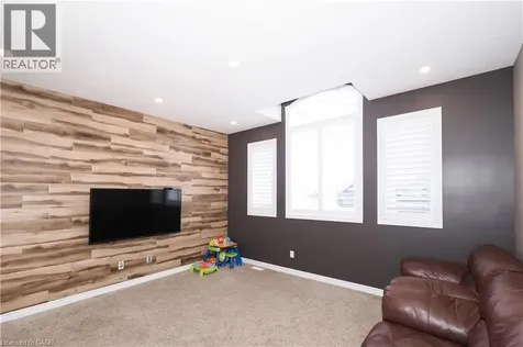 439 Twinleaf Street Waterloo ON N2V 0B7