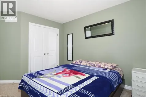 439 Twinleaf Street Waterloo ON N2V 0B7