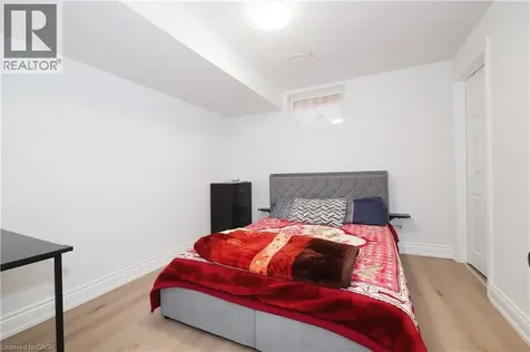 439 Twinleaf Street Waterloo ON N2V 0B7