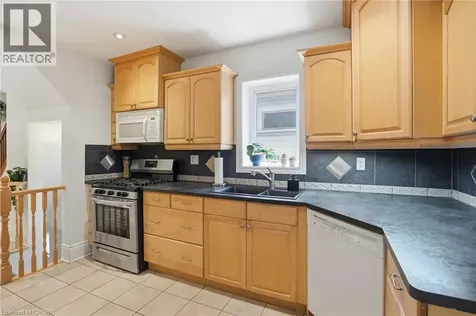 146 Park Row South Hamilton ON L8K 2J8