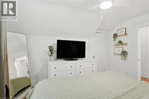 146 Park Row South Hamilton ON L8K 2J8