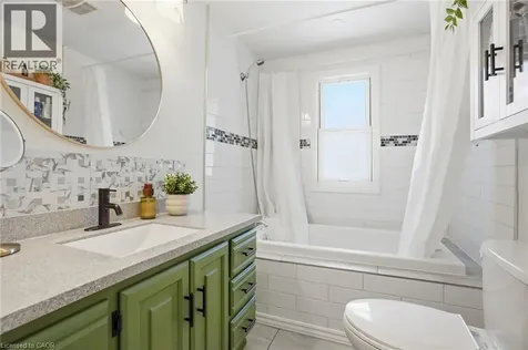 146 Park Row South Hamilton ON L8K 2J8