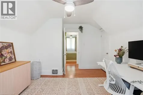 146 Park Row South Hamilton ON L8K 2J8