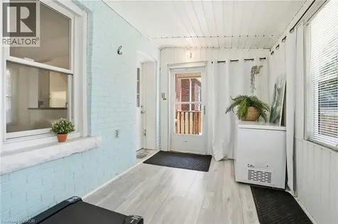 146 Park Row South Hamilton ON L8K 2J8