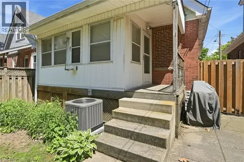 146 Park Row South Hamilton ON L8K 2J8