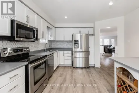 92 Glen Eton Road Wasaga Beach ON L9Z 1E8