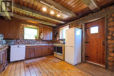 127 Crawford Drive South Bruce Peninsula ON N0H 2T0
