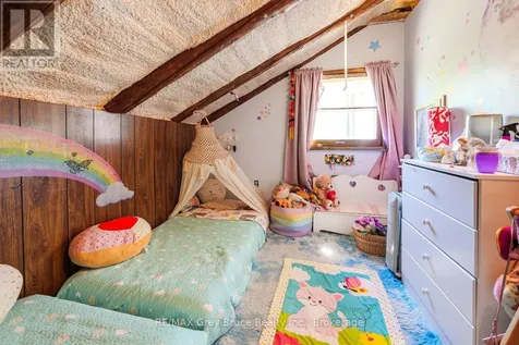 127 Crawford Drive South Bruce Peninsula ON N0H 2T0