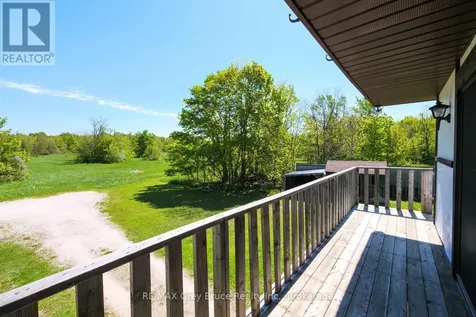 127 Crawford Drive South Bruce Peninsula ON N0H 2T0