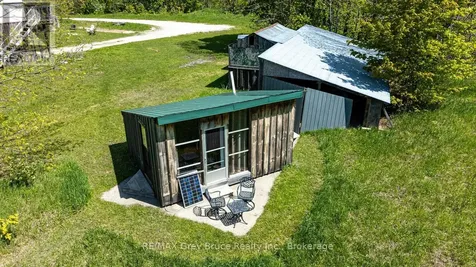 127 Crawford Drive South Bruce Peninsula ON N0H 2T0