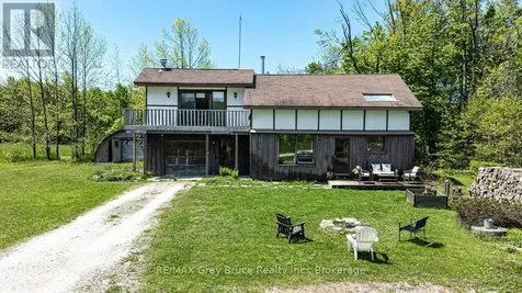127 Crawford Drive South Bruce Peninsula ON N0H 2T0