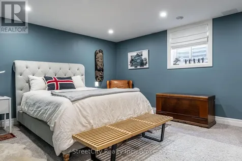 98 Abraham Drive Stratford ON N5A 8B1
