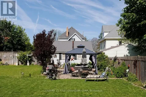 61 Alma Street St. Thomas ON N5P 3A9