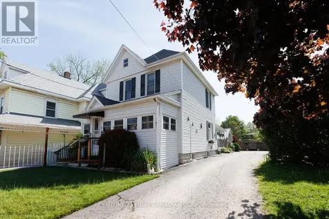 61 Alma Street St. Thomas ON N5P 3A9