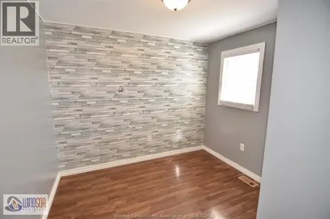 1628 Moy Avenue Windsor ON N8X 3J8