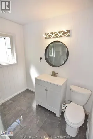 1628 Moy Avenue Windsor ON N8X 3J8