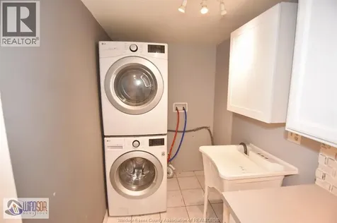 1628 Moy Avenue Windsor ON N8X 3J8
