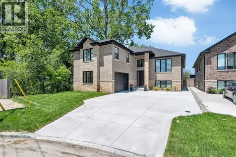 3851 Ronald Avenue Windsor ON N9G 1N2