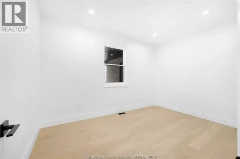 3851 Ronald Avenue Windsor ON N9G 1N2