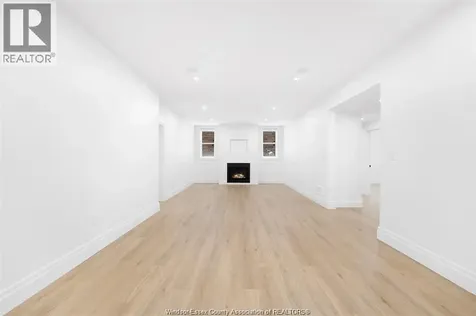 3851 Ronald Avenue Windsor ON N9G 1N2