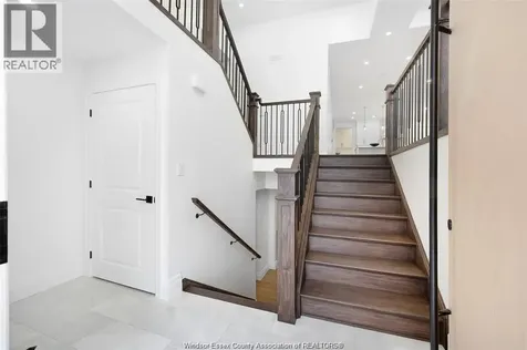 3851 Ronald Avenue Windsor ON N9G 1N2