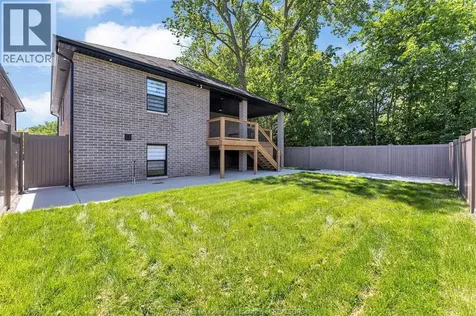 3851 Ronald Avenue Windsor ON N9G 1N2