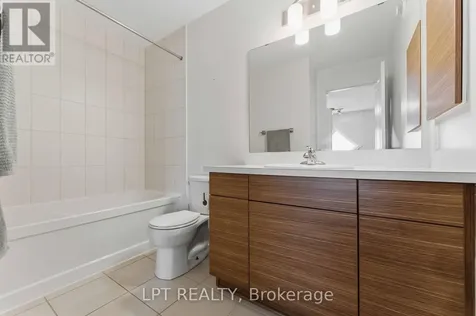 321 Kingbrook Drive Ottawa ON K2M 0G1