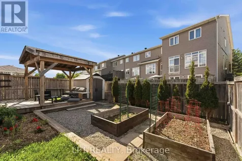 321 Kingbrook Drive Ottawa ON K2M 0G1